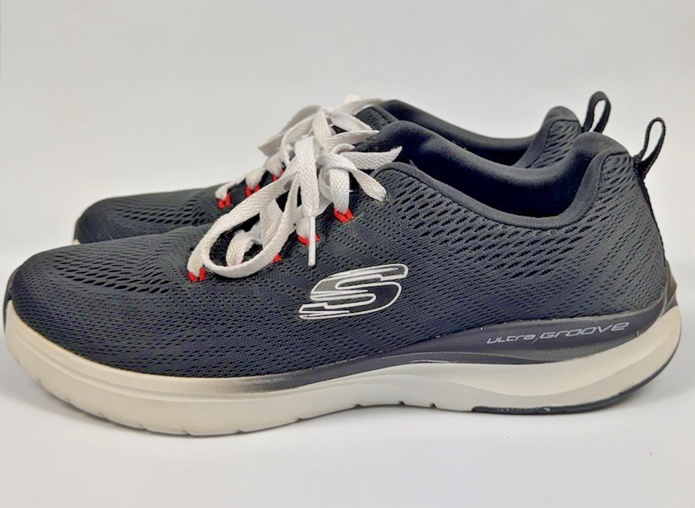 Skechers Ultra Groove Mens Size 9.5 Black Athletic Running Walking Shoes